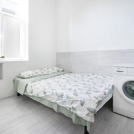 Apartaments For You Lviv Bagian luar foto
